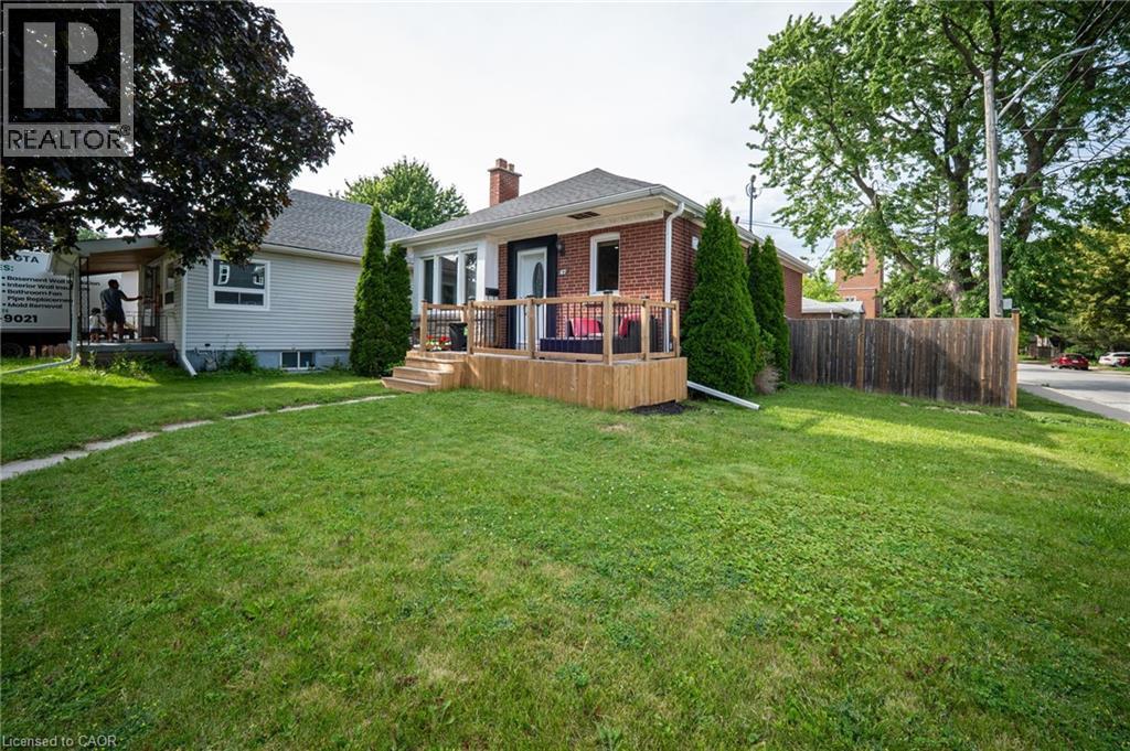 47 Brucedale Avenue E, Hamilton, ON