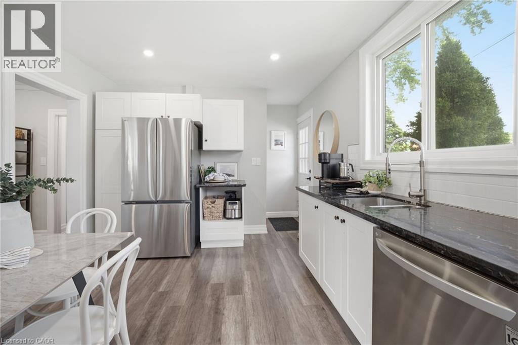 47 Brucedale Avenue E, Hamilton, ON