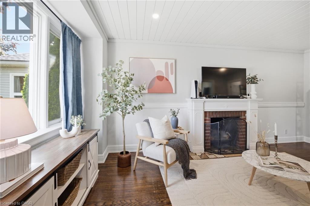 47 Brucedale Avenue E, Hamilton, ON