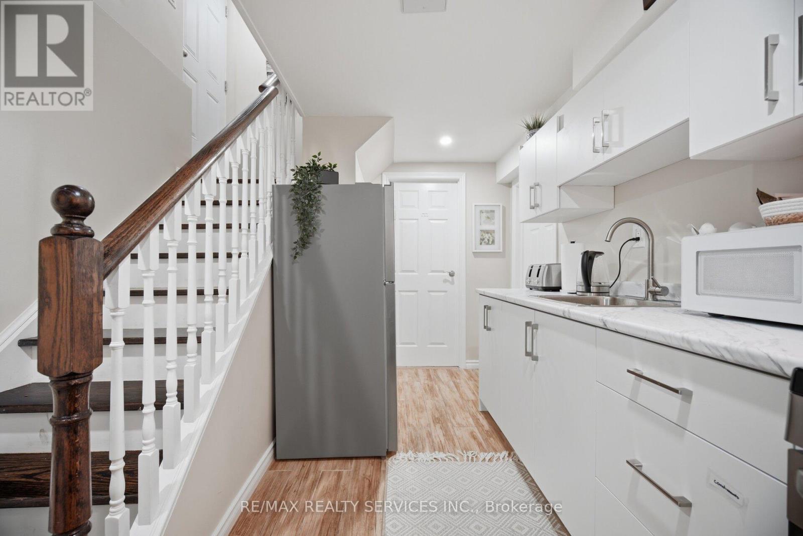 16 Langholm Court, Brampton, ON