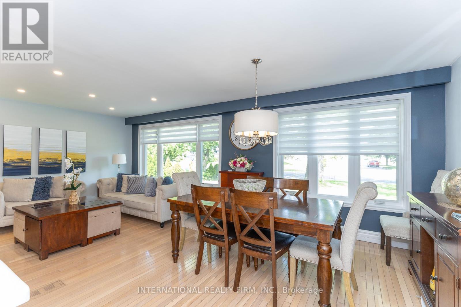 2528 Truscott Drive, Mississauga, ON
