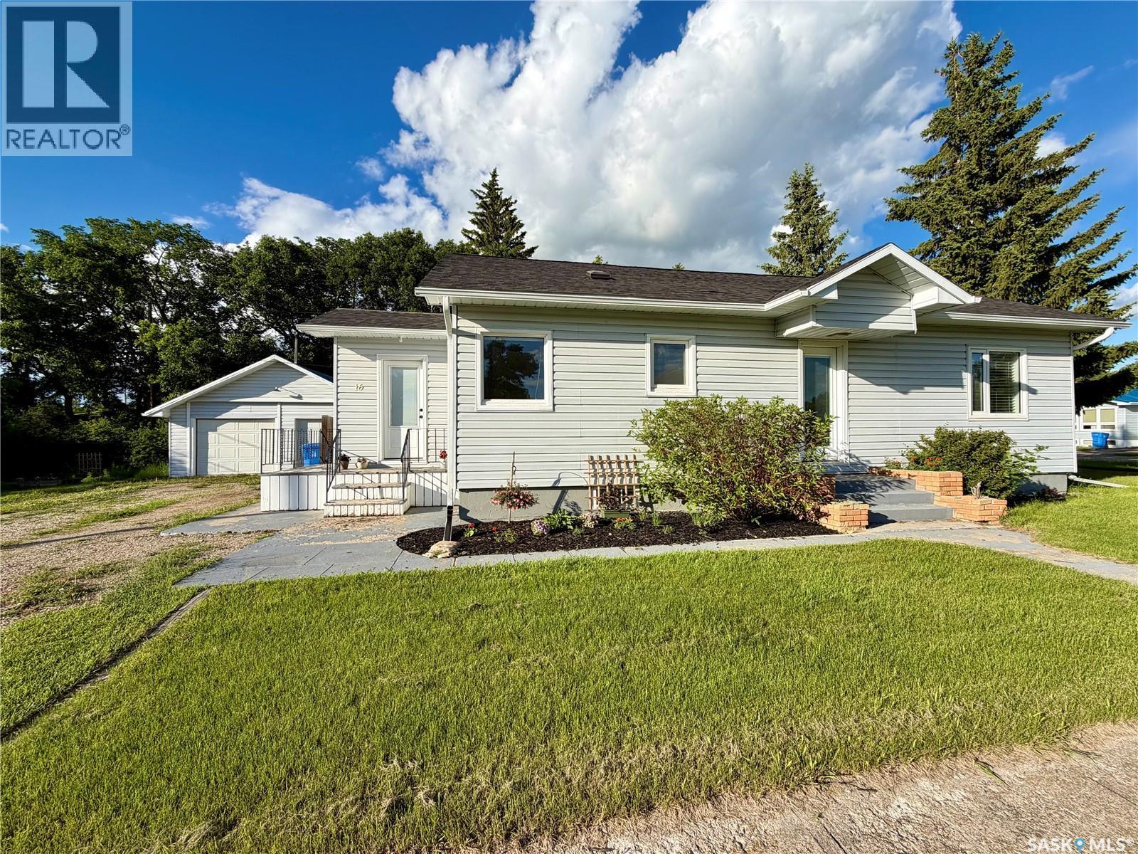 16 Woodhams Avenue, Fillmore, SK