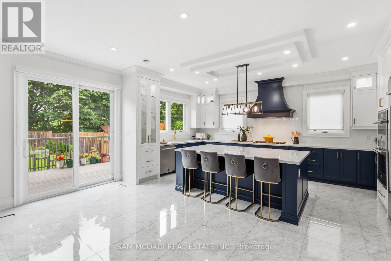 1750 Lincolnshire Boulevard, Mississauga, ON