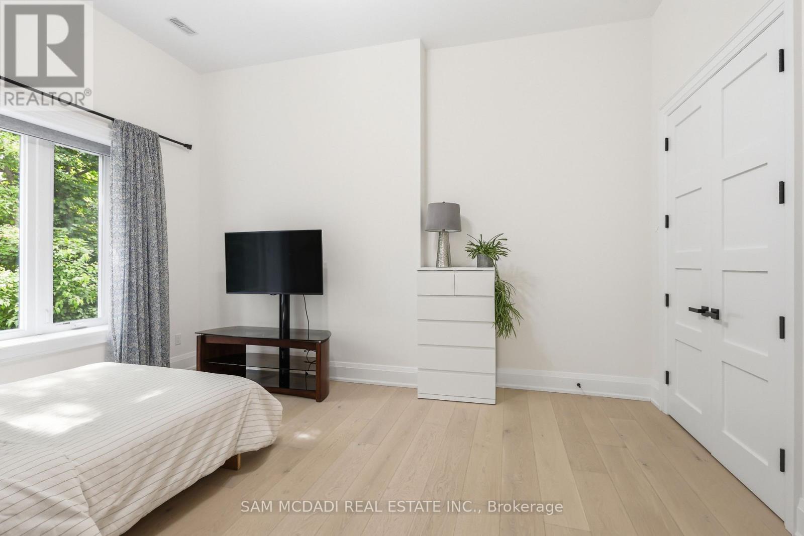 1750 Lincolnshire Boulevard, Mississauga, ON