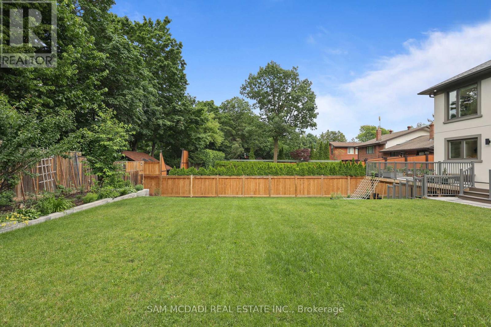 1750 Lincolnshire Boulevard, Mississauga, ON