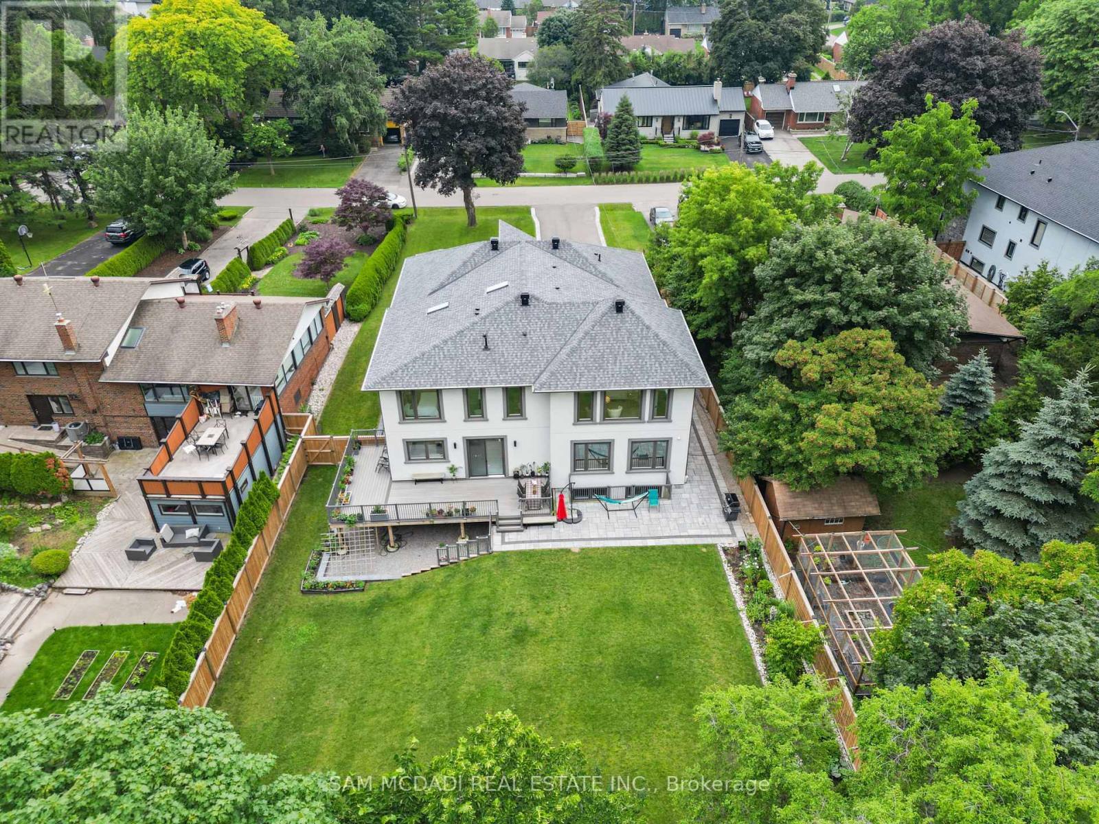 1750 Lincolnshire Boulevard, Mississauga, ON
