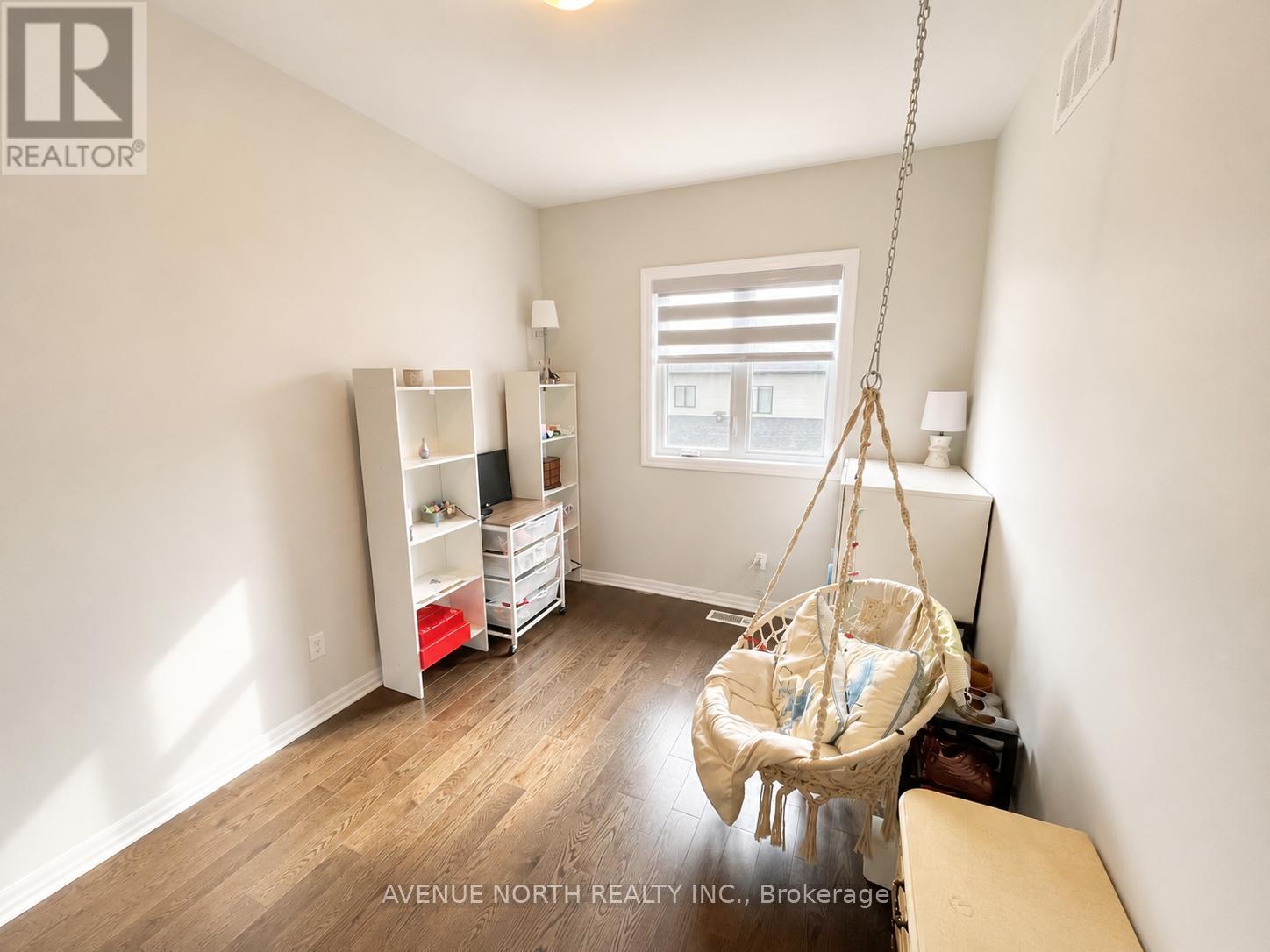 323 Lysander Place, Ottawa, ON - Indoor Photo Showing Other Room