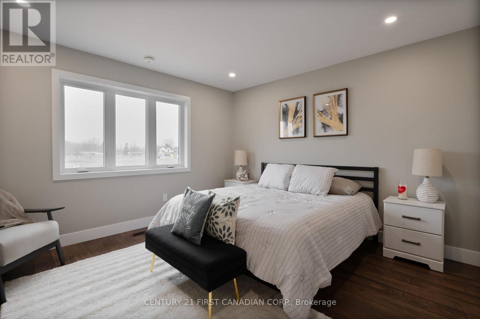 44 Postma Crescent, North Middlesex (Ailsa Craig), ON