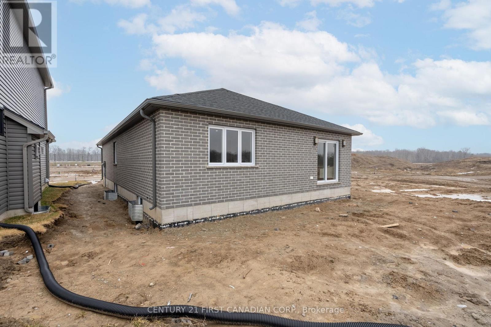 Example of Previously Built Model - 44 Postma Crescent, North Middlesex (Ailsa Craig), ON