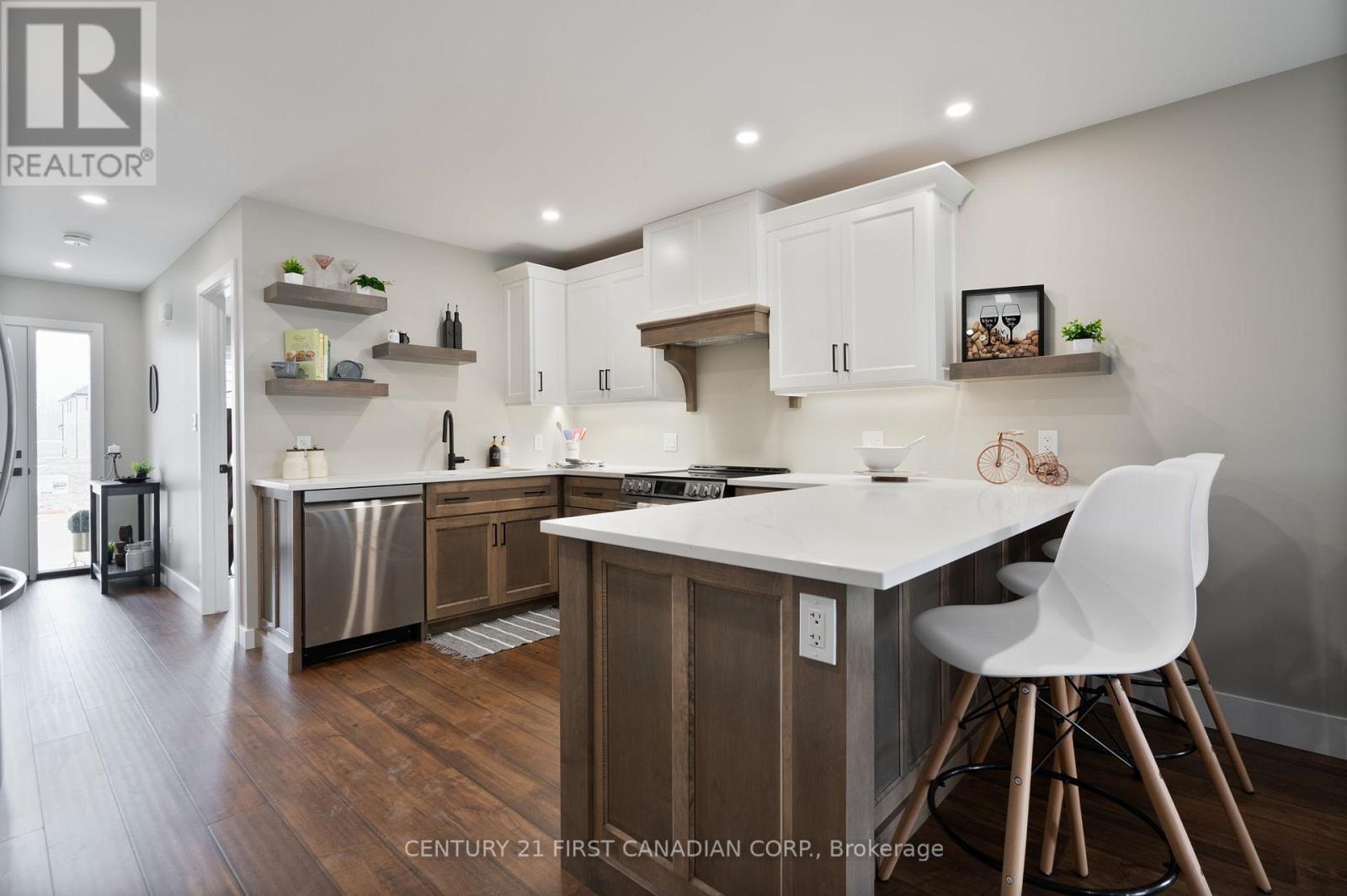 44 Postma Crescent, North Middlesex (Ailsa Craig), ON