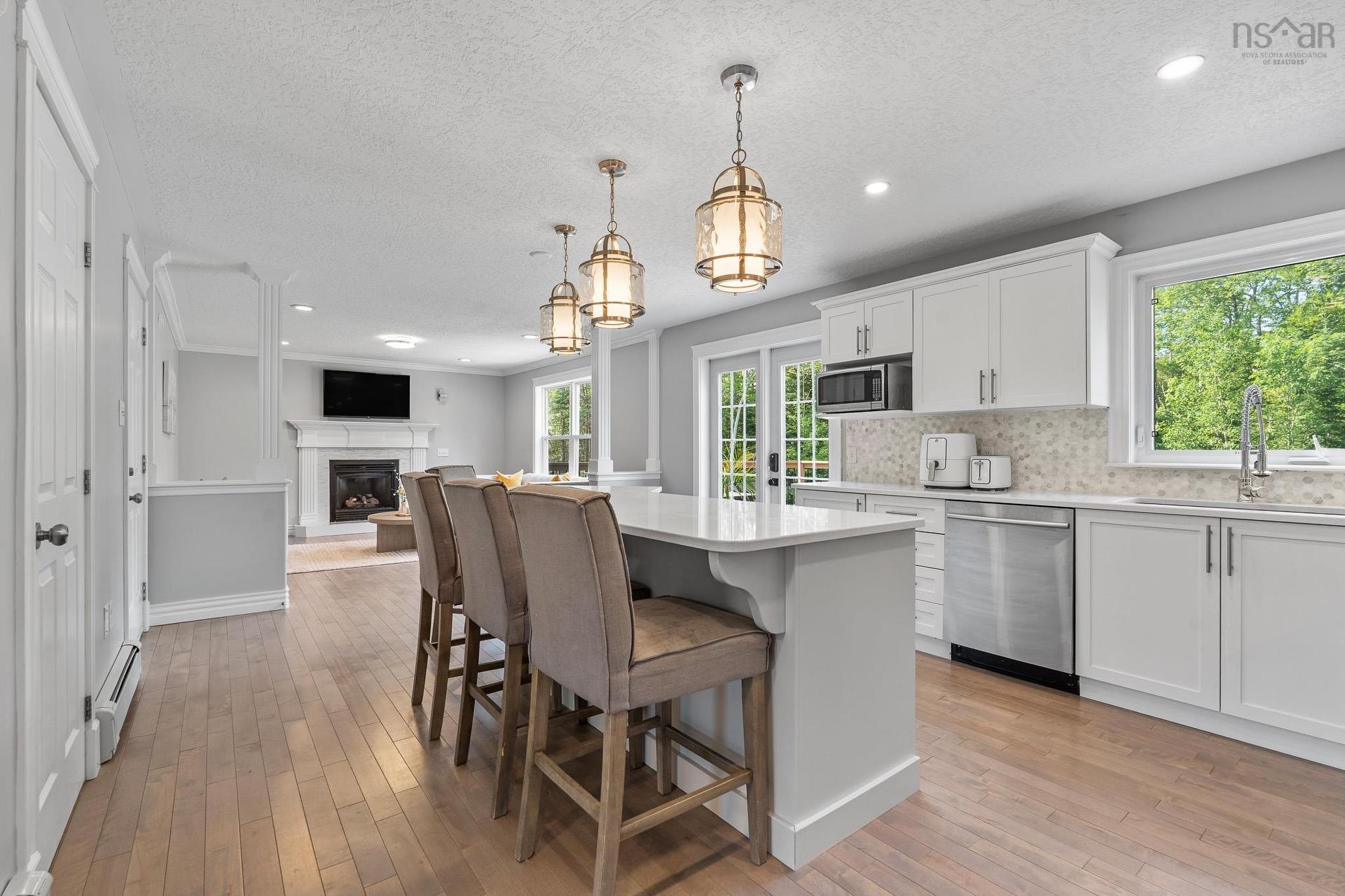 275 Canterbury Lane, Fall River, NS