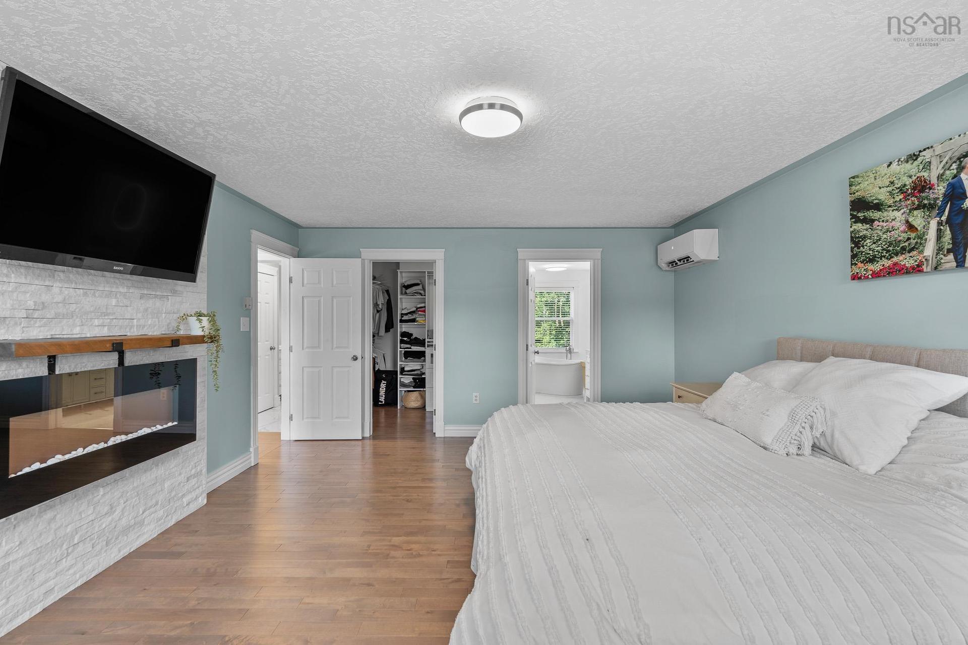 275 Canterbury Lane, Fall River, NS