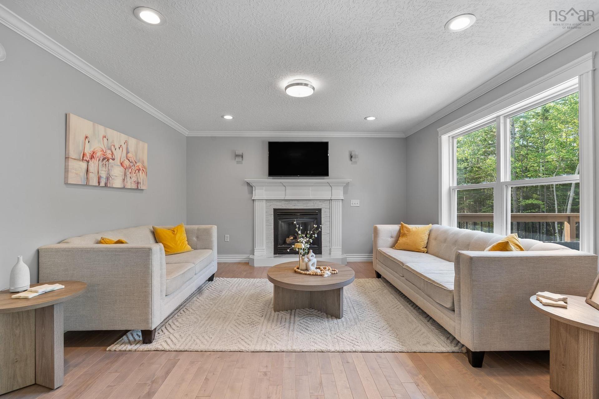 275 Canterbury Lane, Fall River, NS