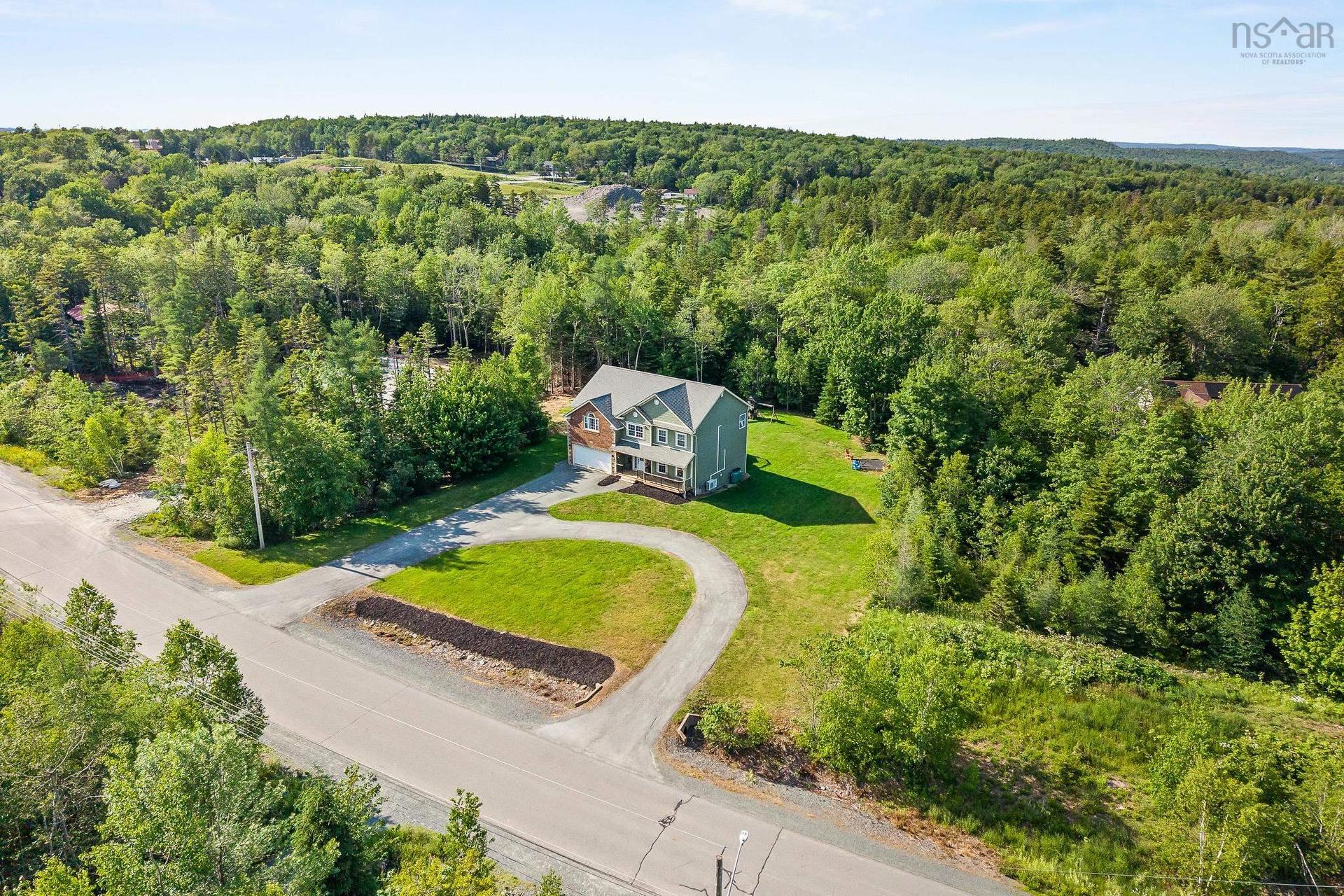 275 Canterbury Lane, Fall River, NS