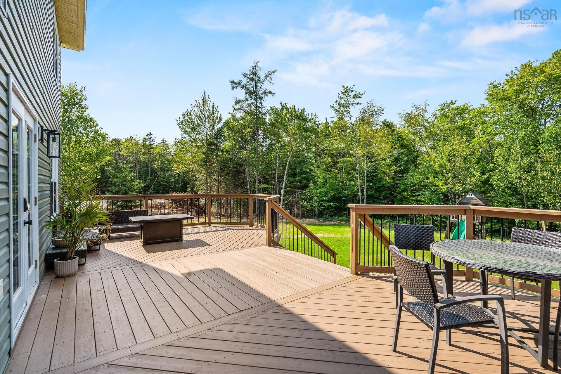 275 Canterbury Lane, Fall River, NS