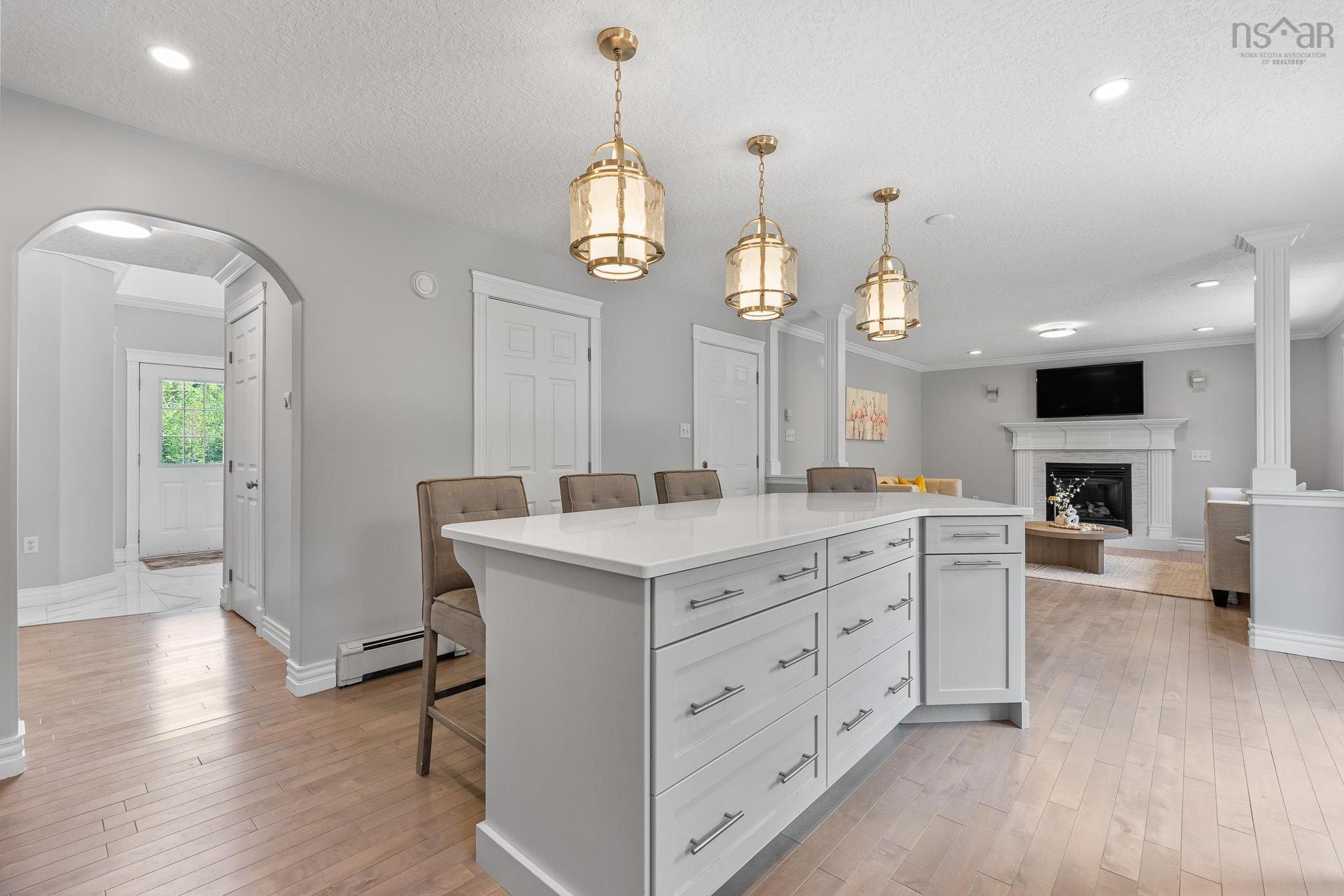 275 Canterbury Lane, Fall River, NS