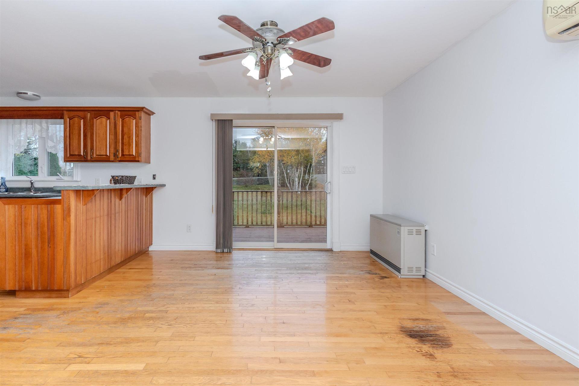 103 Paradise Road, Albert Bridge, NS - Indoor