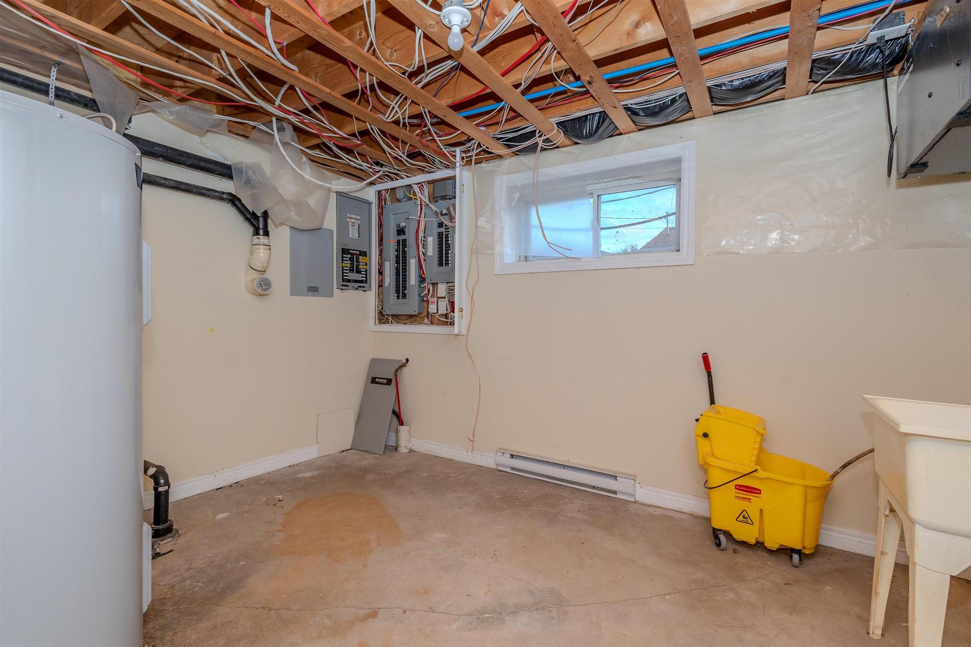 103 Paradise Road, Albert Bridge, NS - Indoor Photo Showing Basement