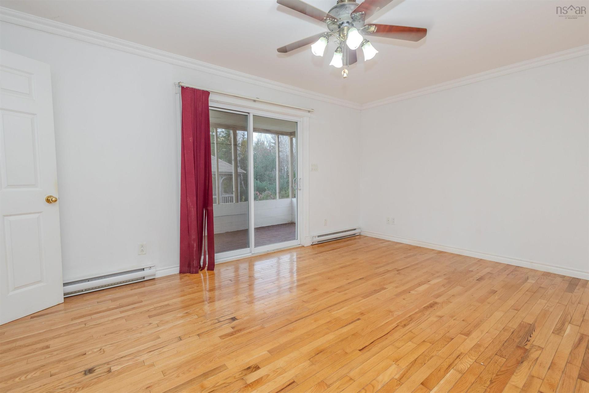 103 Paradise Road, Albert Bridge, NS - Indoor Photo Showing Other Room