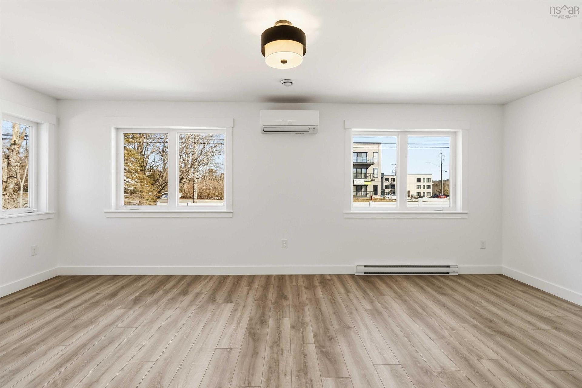 8 Nottingham Lane, Enfield, NS