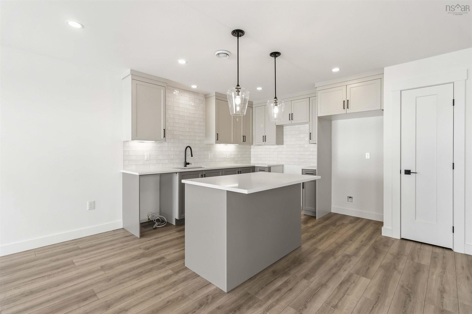 8 Nottingham Lane, Enfield, NS