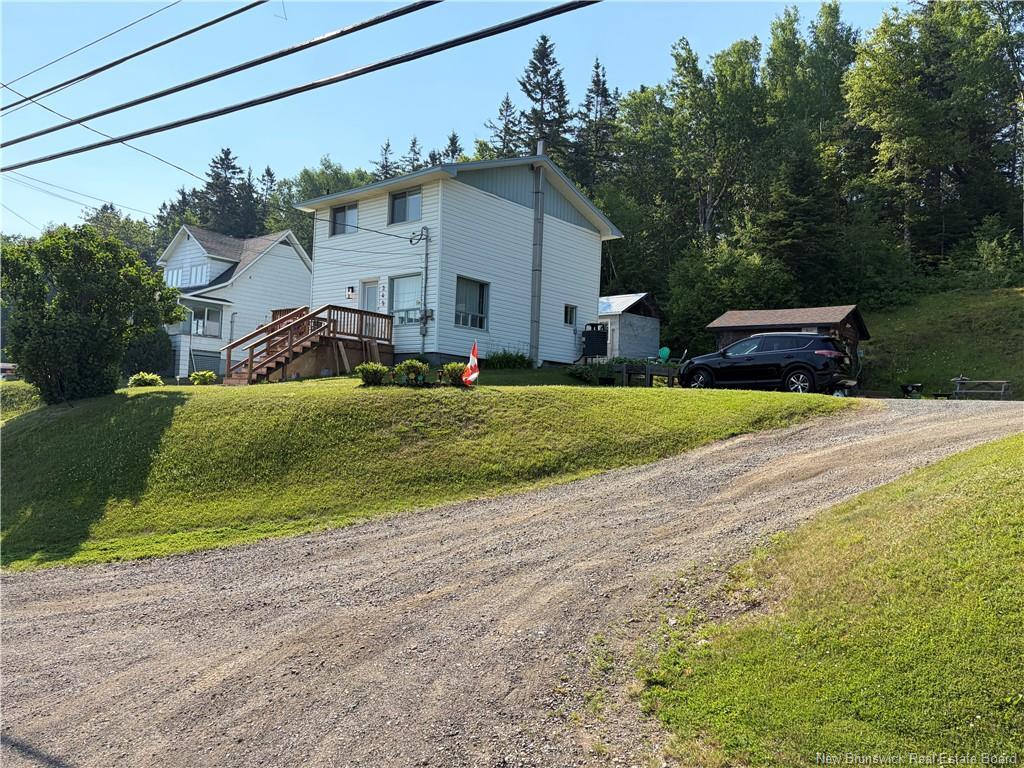 345 Renfrew, Dalhousie, NB