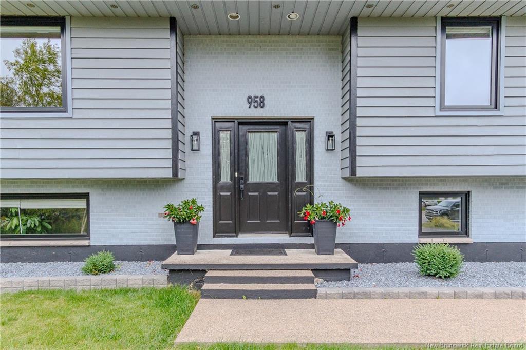 958 Kennebecasis Dr, Saint John, NB