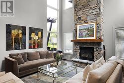 Natural Muskoka finishes -