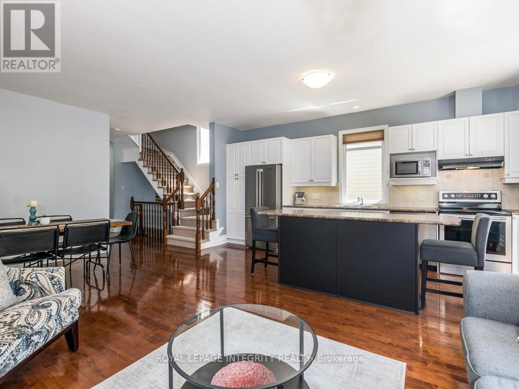 64 Stedman Street, Ottawa, ON