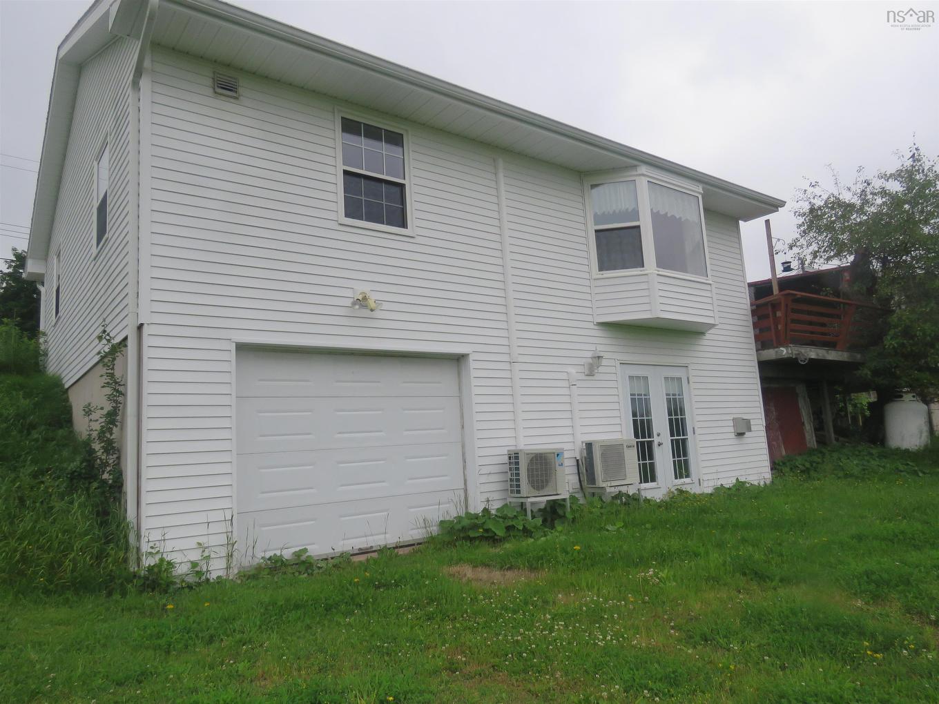 2274 South Main Street, Westville, NS