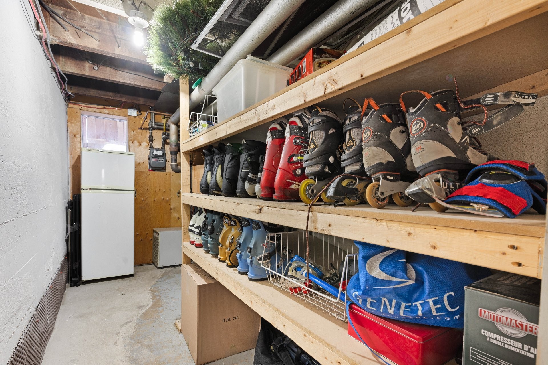 Basement - 3767 Av. Grey, Montréal (Côte-Des-Neiges/Notre-Dame-De-Grâce), QC