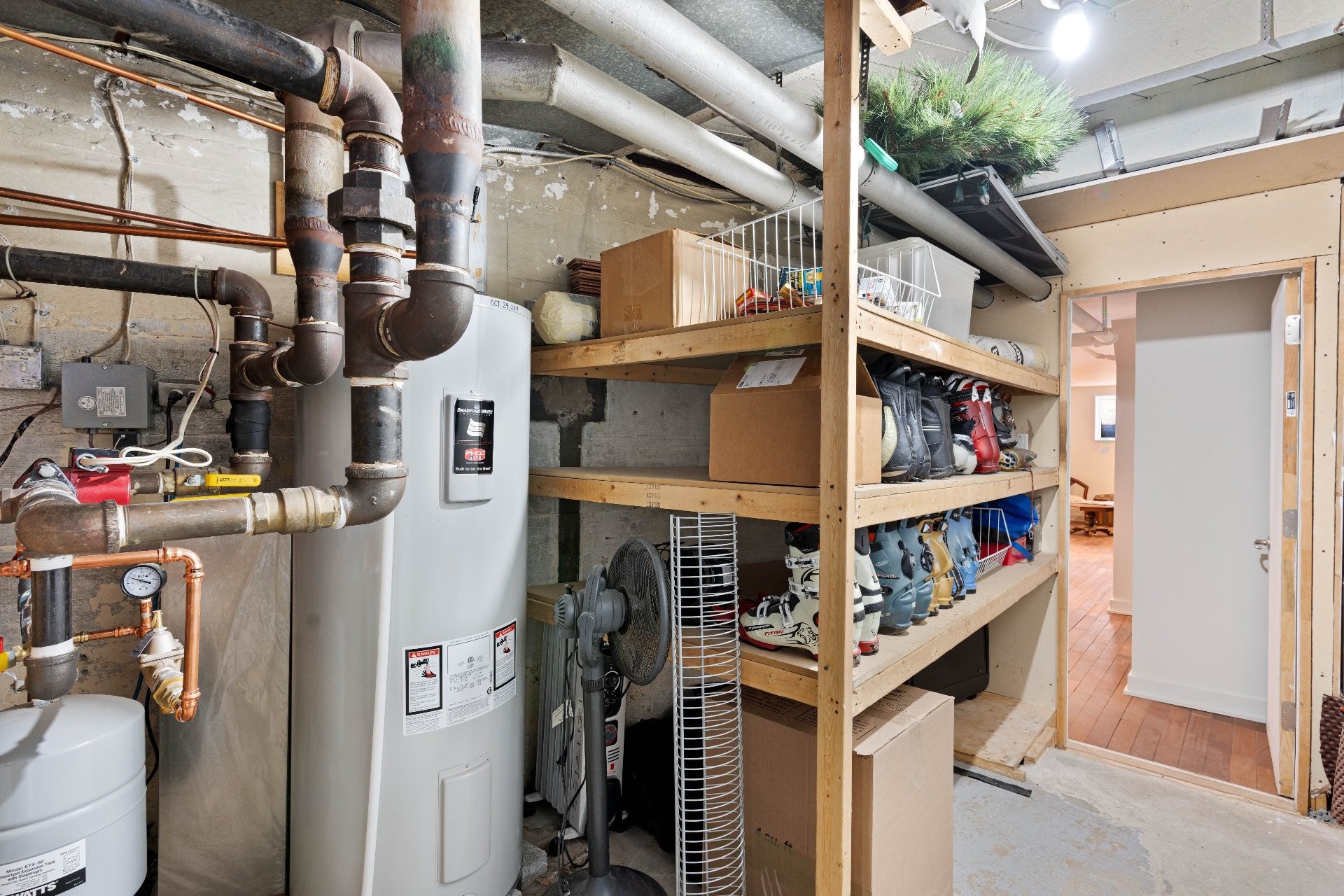 Basement - 3767 Av. Grey, Montréal (Côte-Des-Neiges/Notre-Dame-De-Grâce), QC