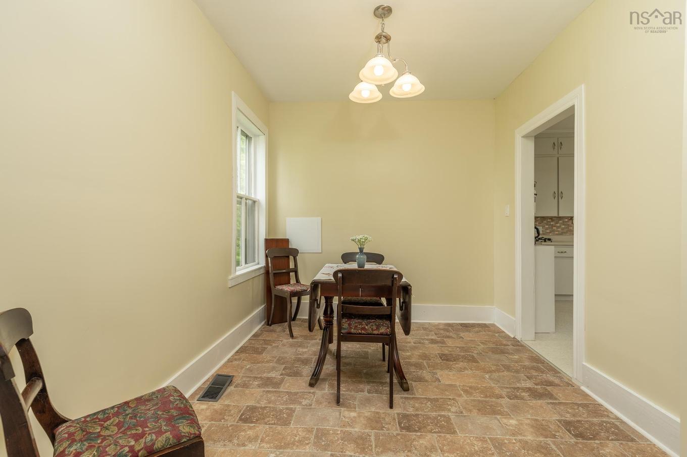 233 Pleasant Street, Yarmouth, NS
