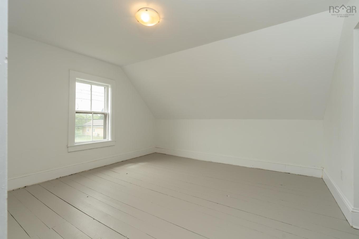 233 Pleasant Street, Yarmouth, NS