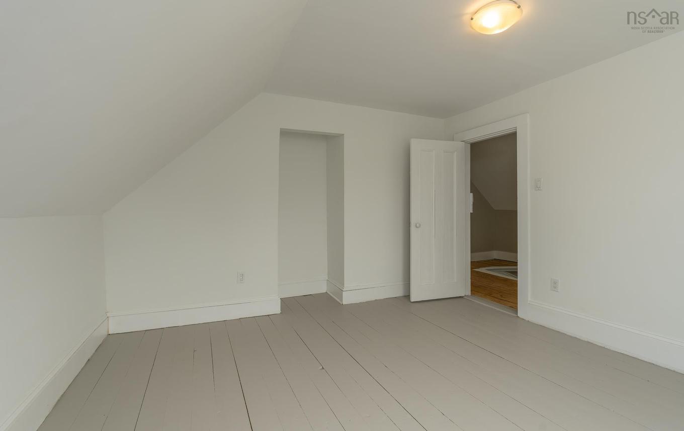 233 Pleasant Street, Yarmouth, NS