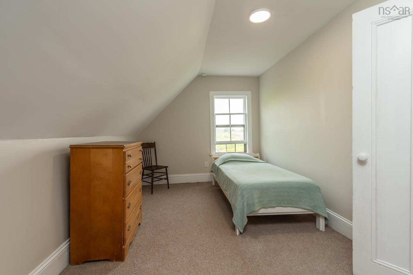233 Pleasant Street, Yarmouth, NS