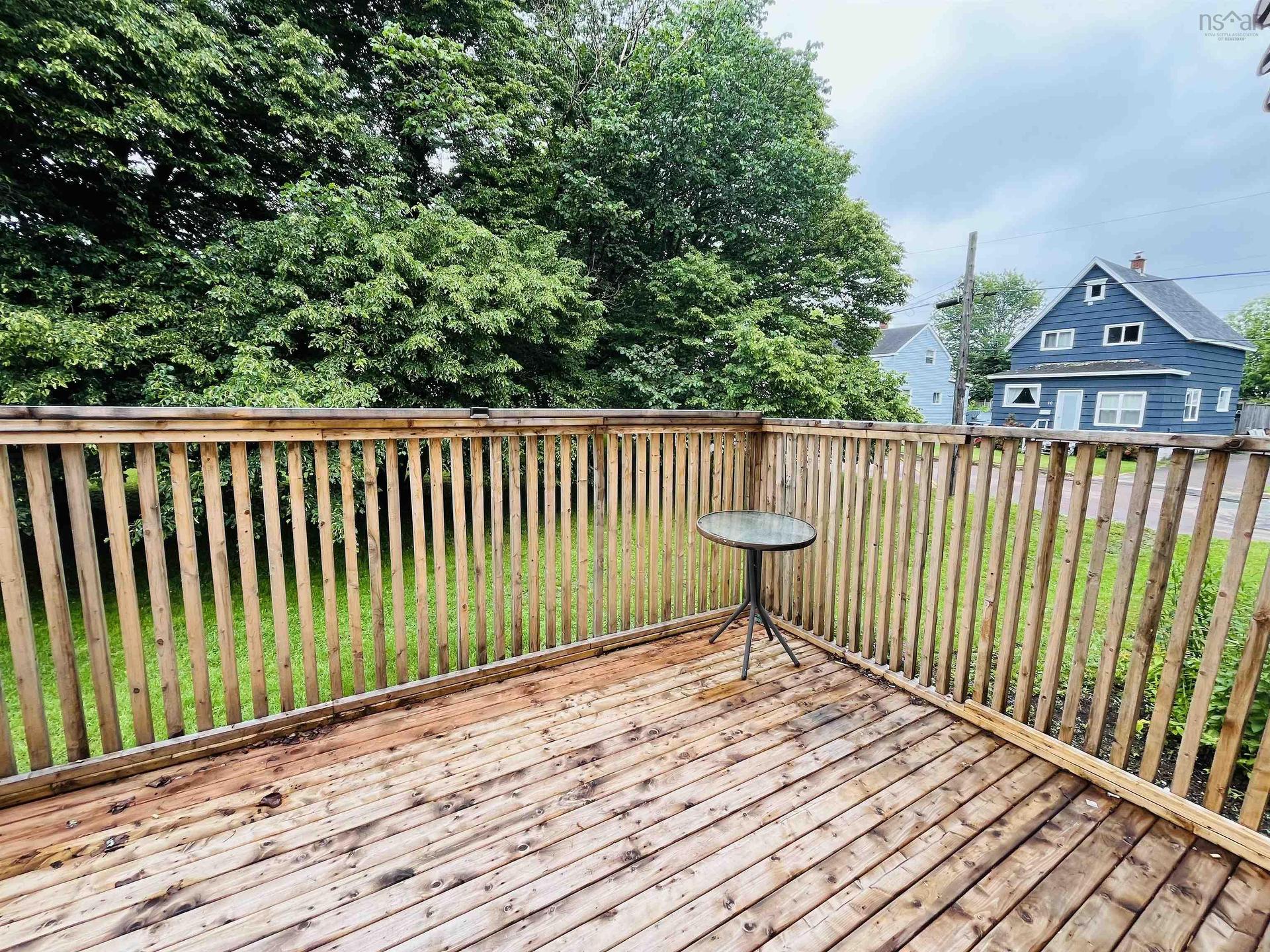 9 Dundonald Street, Amherst, NS