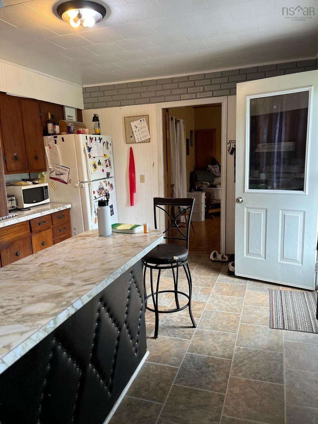 2060 Queen Street, Westville, NS