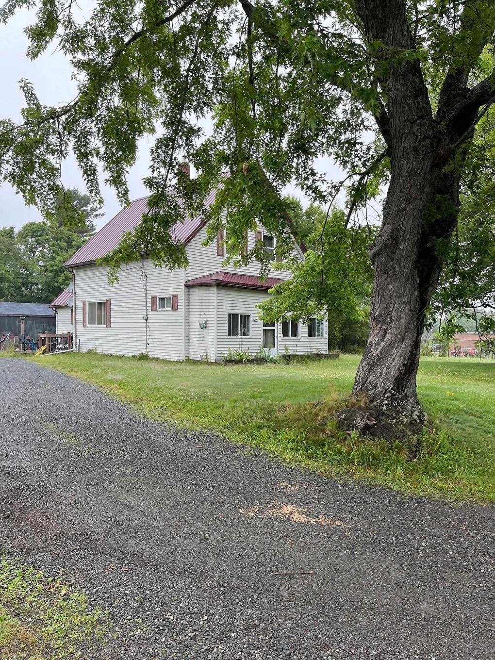 2060 Queen Street, Westville, NS