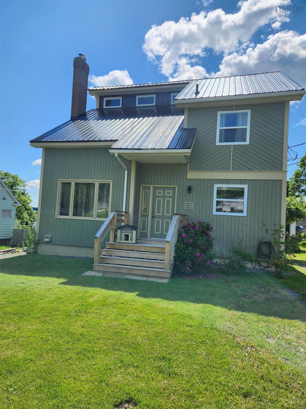 10 Fader Street, Dartmouth, NS