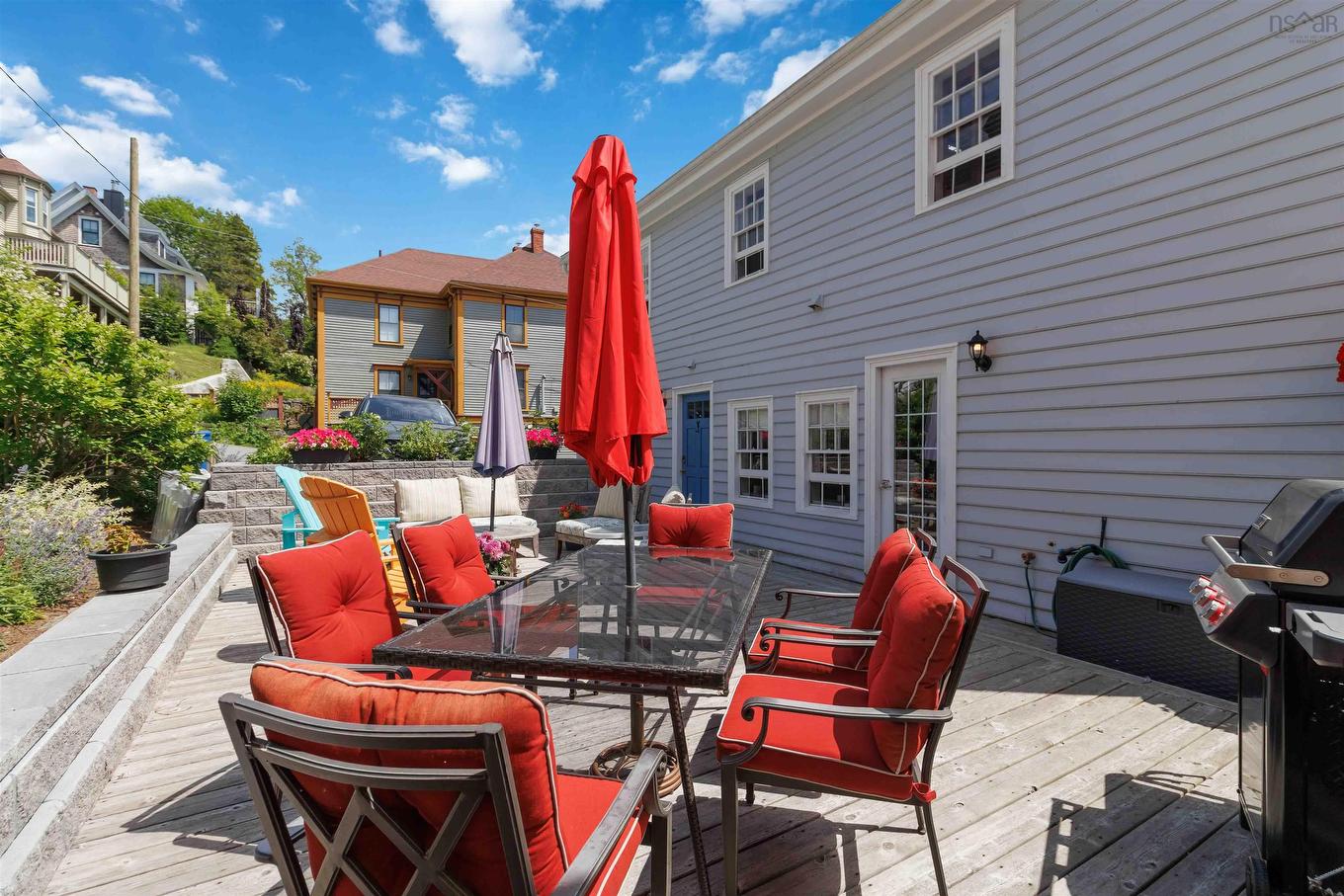 137 Pelham Street, Lunenburg, NS