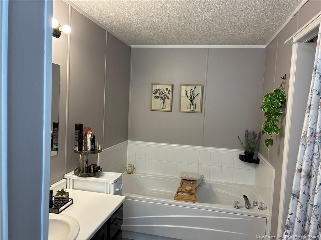614 Champlain, Shediac, NB