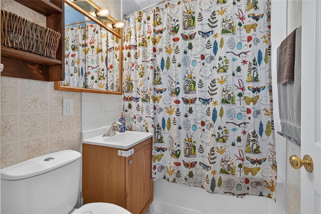 34 Nungesser Avenue, Gander, NL - Indoor Photo Showing Bathroom