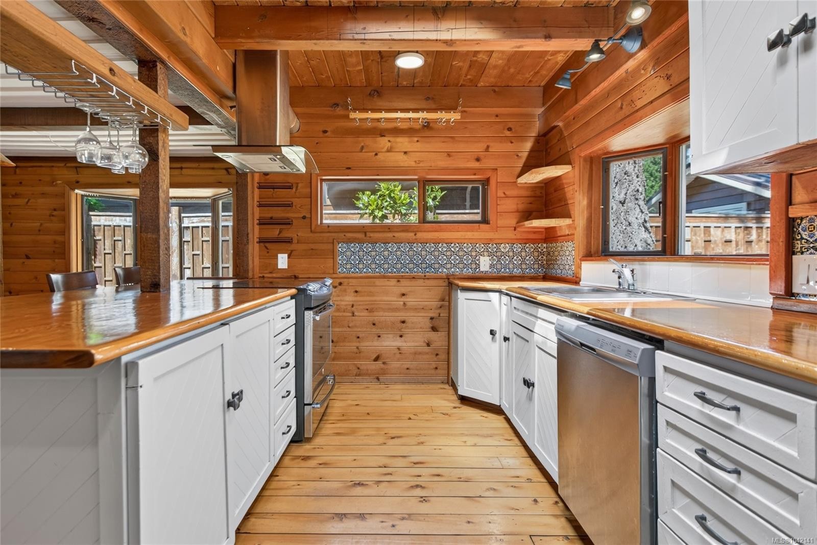 1162 Booth Rd Sw, Comox, BC