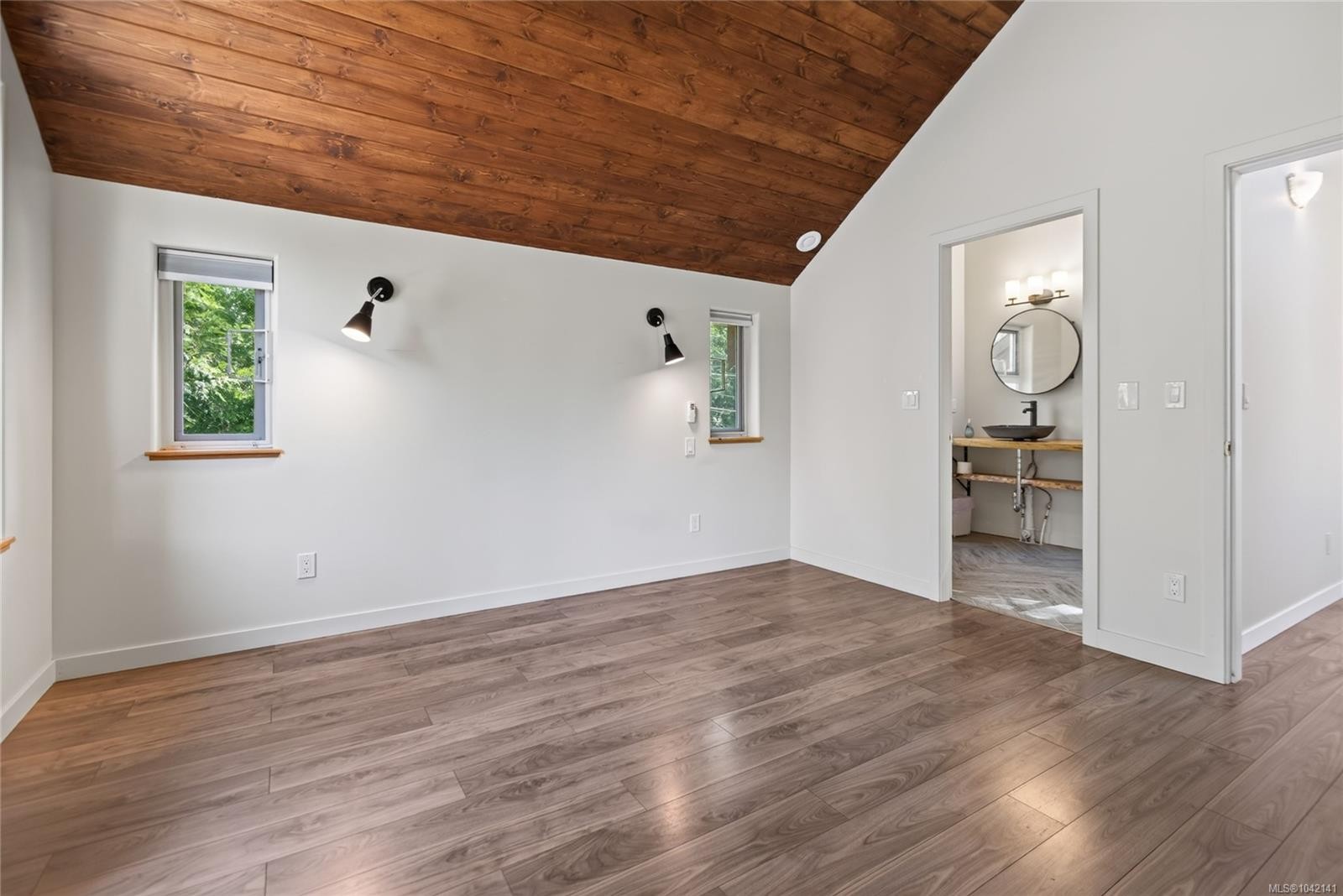 1162 Booth Rd Sw, Comox, BC