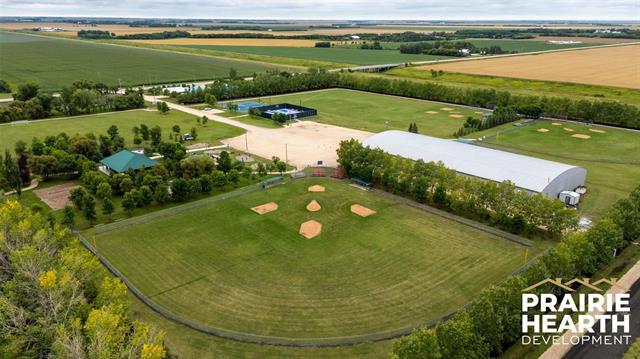 18 Ash Bay, Rosenort, MB