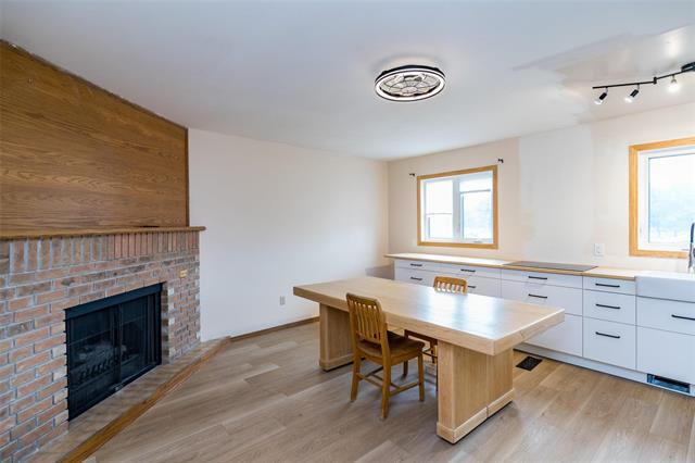 133 Dumoulin St, Winnipeg, MB
