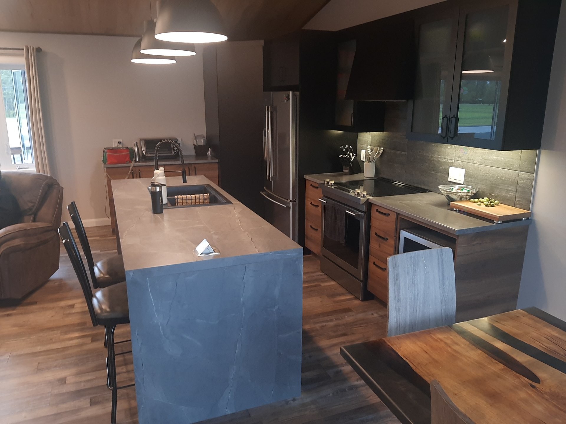 Kitchen - 1075 Route 101, Poularies, QC - Indoor Photo Showing Kitchen With Upgraded Kitchen