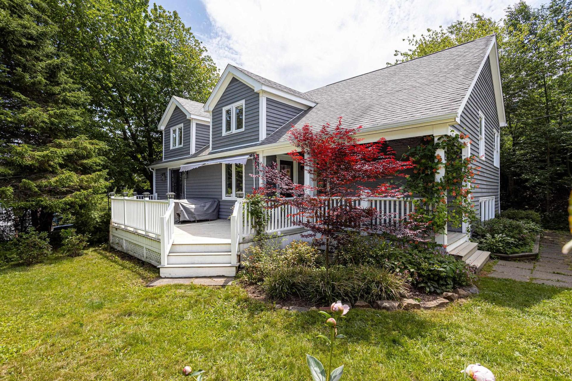 2 Fenwood Road, Halifax, NS