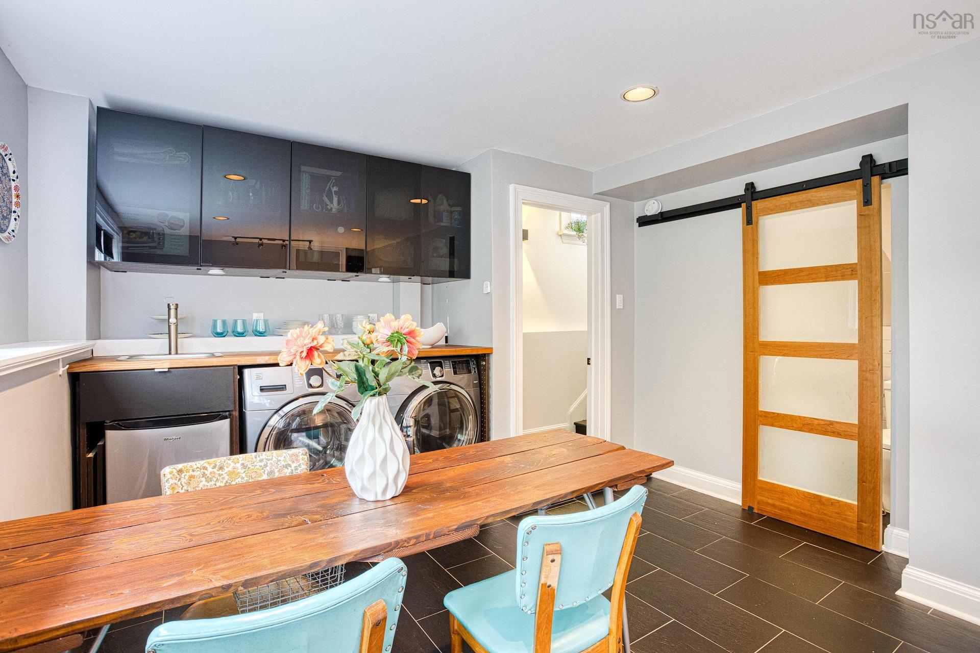 2 Fenwood Road, Halifax, NS